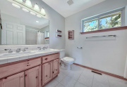 9-Master-bath-with-double-sinks