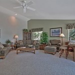 87 Penfield living room 3