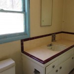 843 Capistrano bathroom