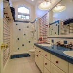 651 Alpine bathroom 2